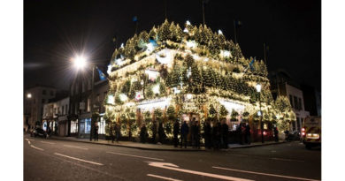 The Churchill Arms Switches On 22,500 Christmas Lights The Churchill Arms Switches On, The Churchill Arms Switches On 22,500 Christmas Lights