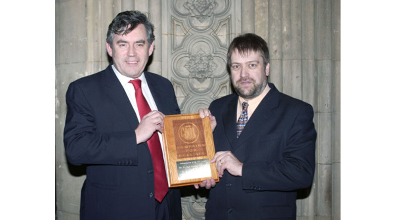 Gordon Brown and Sadiq Khan Recognised for their Contribution to the Beer and Pubs Industry