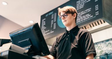 Support More Young People Into Work, Says FSB On GCSE Results Day