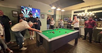 Admiral Taverns Celebrates 100th Meet The Pro’ Pool Evening