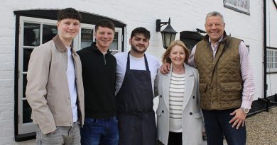 Historic Pub The Black Horse to Reopen in Chesham Vale