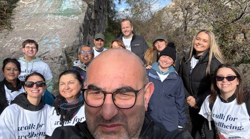 Weather Doesn’t Dampen Spirits of Wellbeing Walkers in Bristol